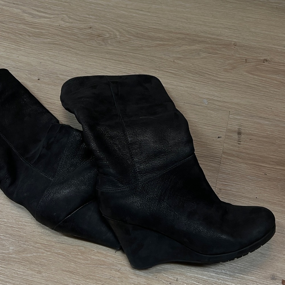 Women's Black Wedge Boots